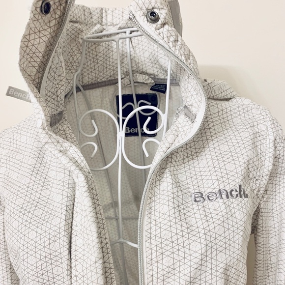 bench Jacket NWOT ❌FLASH SALE ❌ - Picture 2 of 7